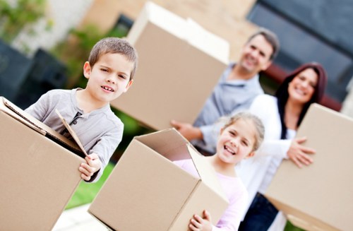 Removal truck hire service in Wealdstone for home and business moves